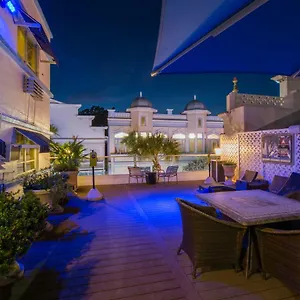 Pegasus International Otel