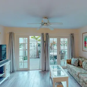 Bright Beauty Holiday home